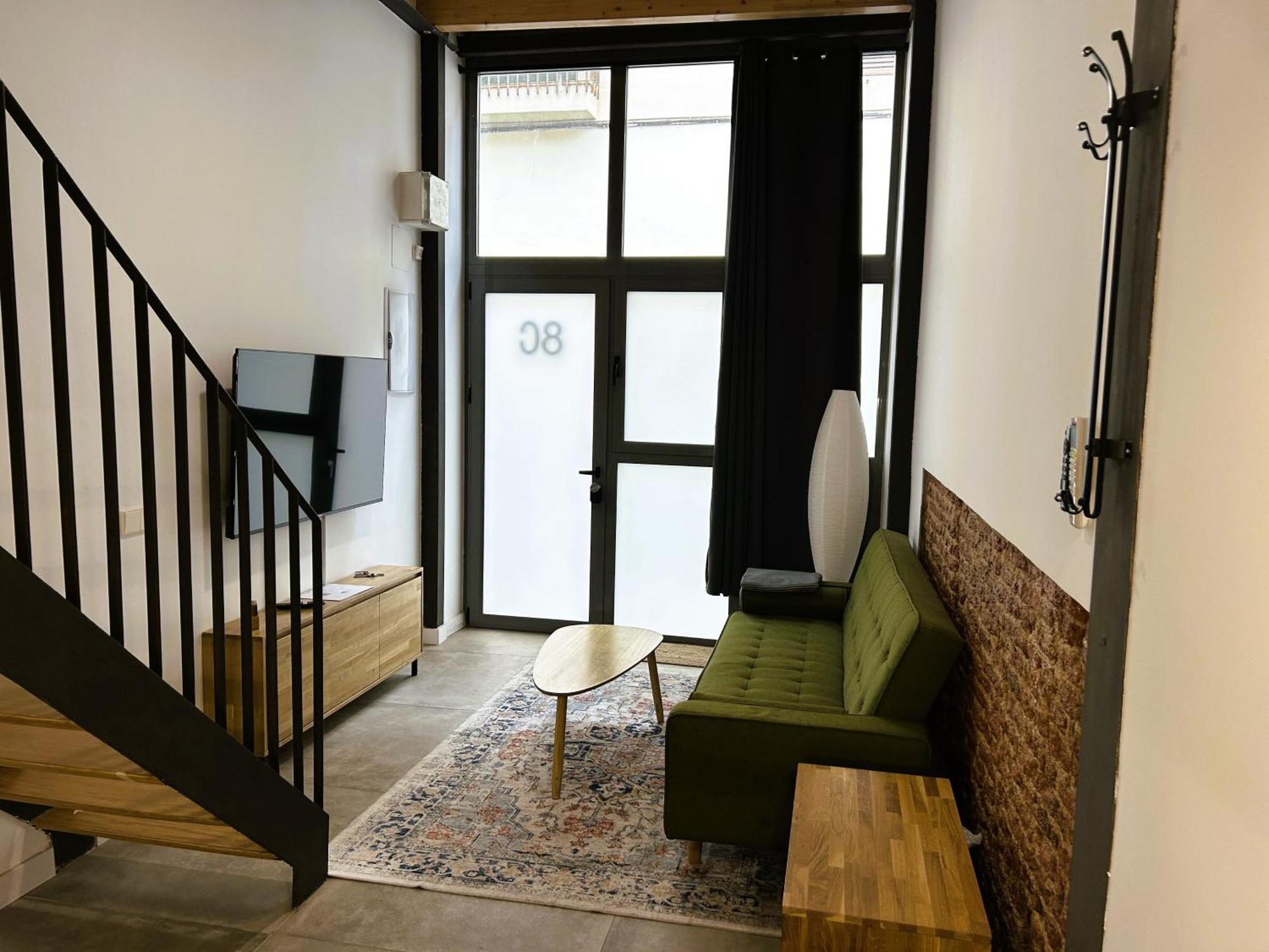 דירות Stylish And Modern Loft In Madrid Centre מראה חיצוני תמונה